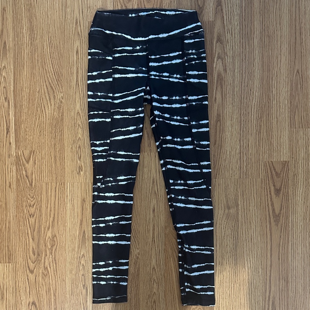 Scorpio Sol Black and White Patterned Kids Leggings